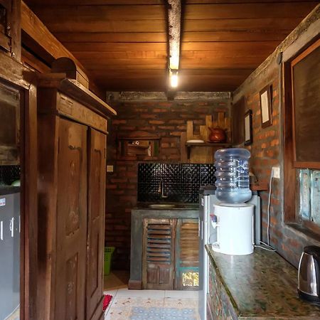 Twospaces Living At Bunga Desa, Jimbaran Extérieur photo