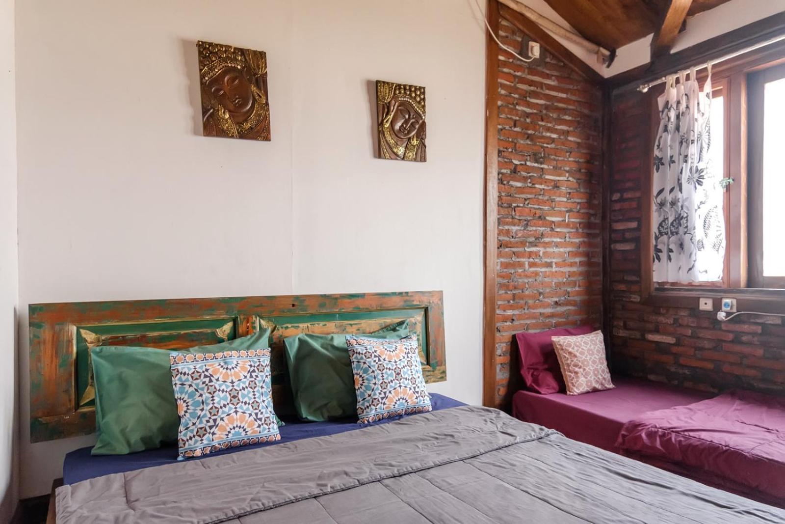 Twospaces Living At Bunga Desa, Jimbaran Extérieur photo